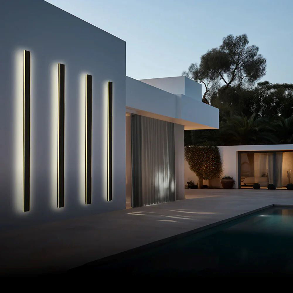Wall Light | Linear LED Outdoor Design