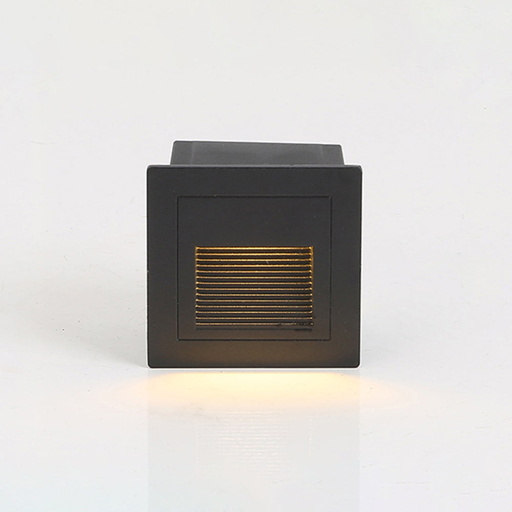 Wall Light | Recessed Outdoor Step Design