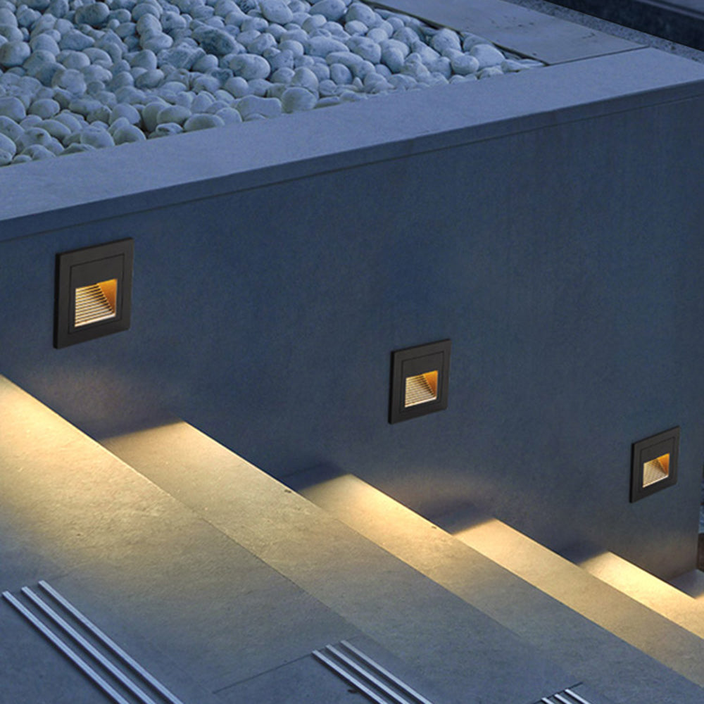 Wall Light | Recessed Outdoor Step Design
