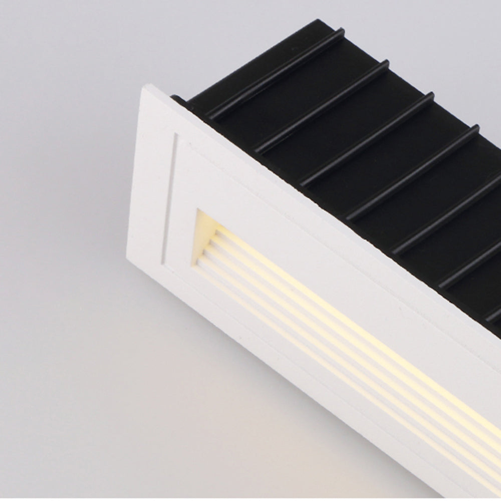 Wall Light | Recessed Outdoor Step Design