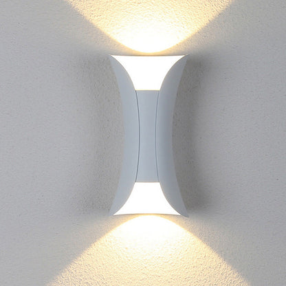 Wall Light | Curved Up Down Outdoor Design