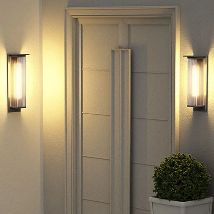 Wall Light | Vertical Ribbed Outdoor Design
