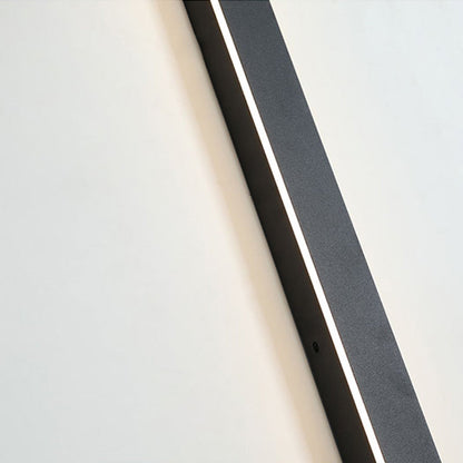 Wall Light | Linear LED Outdoor Design