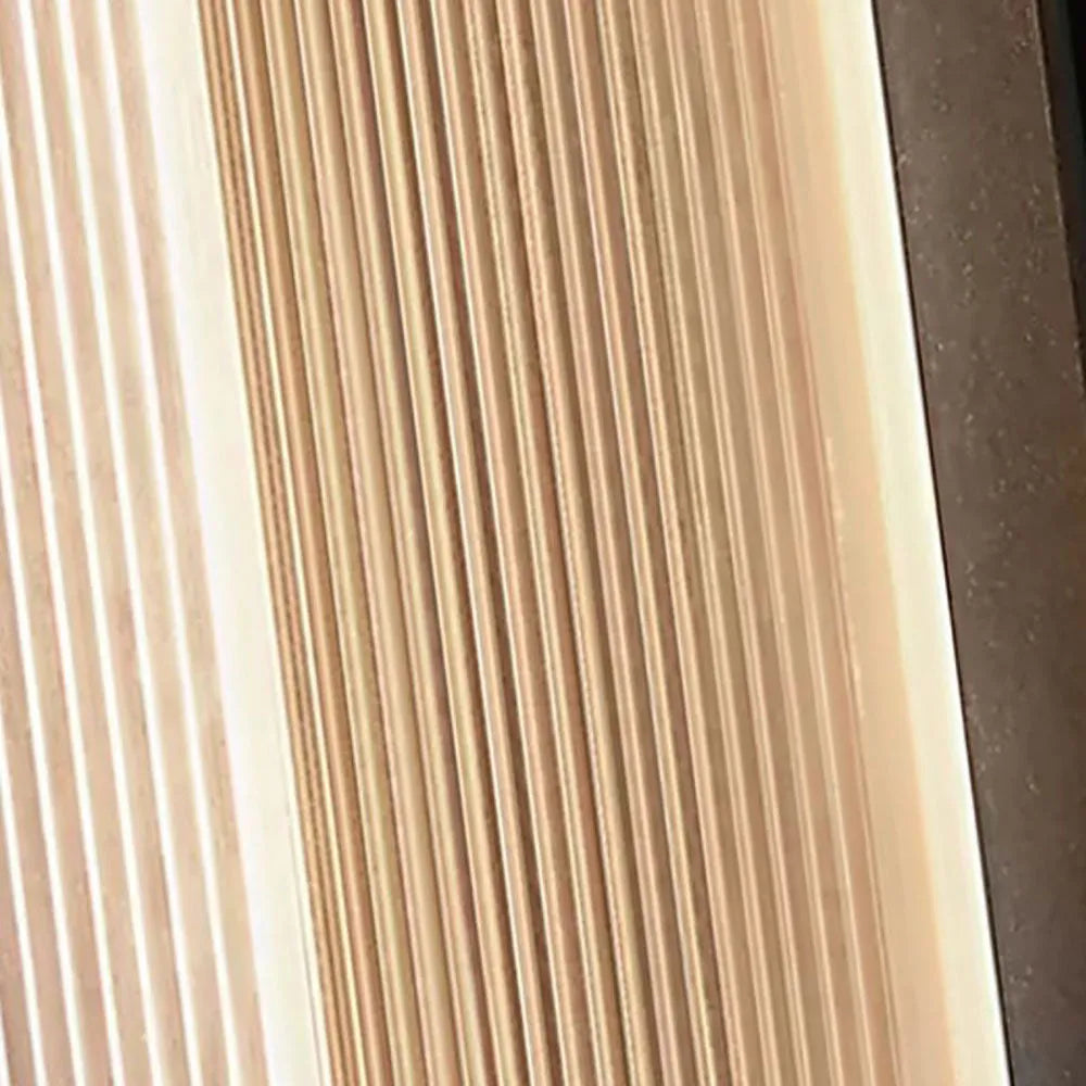 Wall Light | Vertical Ribbed Outdoor Design