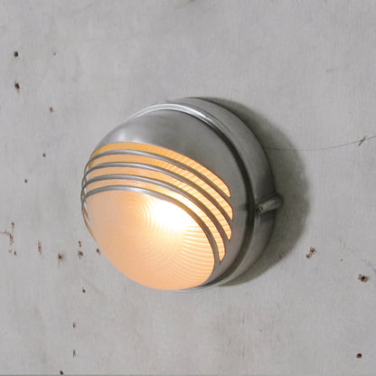 Wall Light | Industrial Bulkhead Outdoor Design