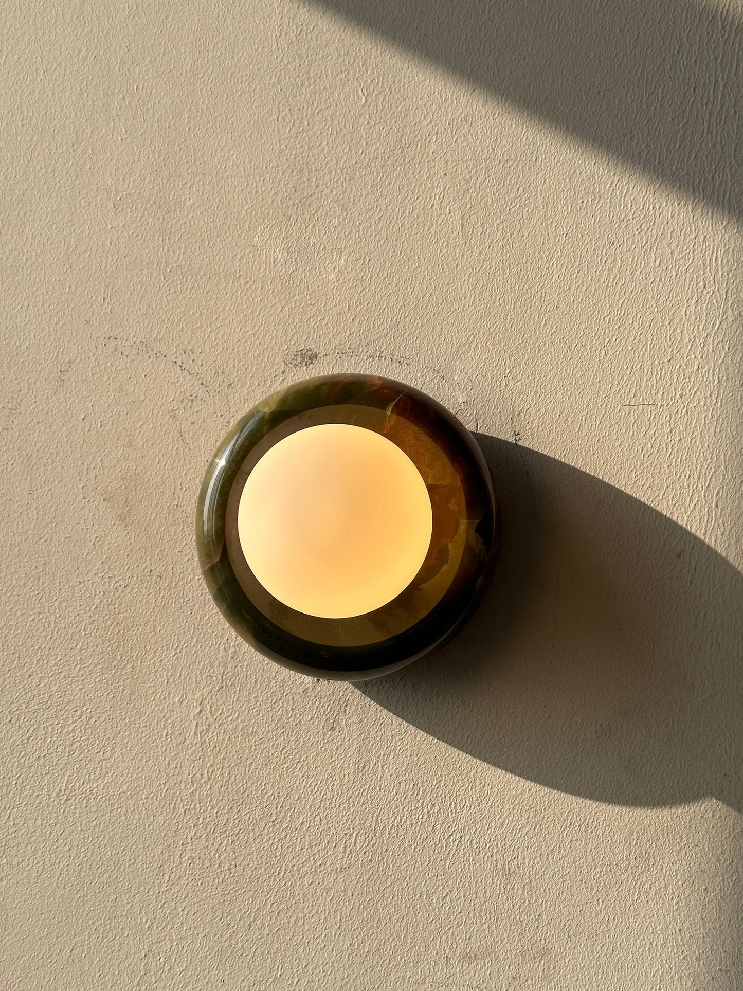 Wall Light | Natural Stone Ring Design