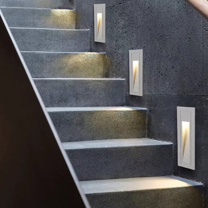 Wall Light | Recessed Outdoor Step Design
