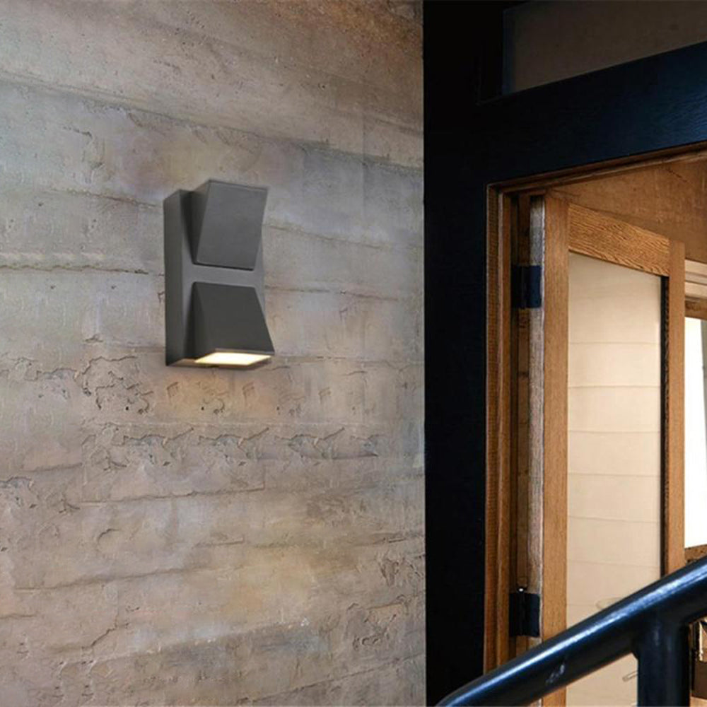 Wall Light | Geometric Metal Outdoor Design