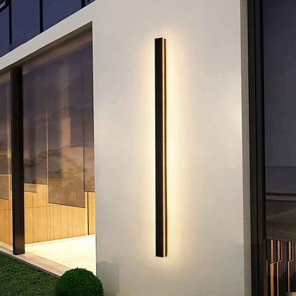 Wall Light | Linear LED Outdoor Design