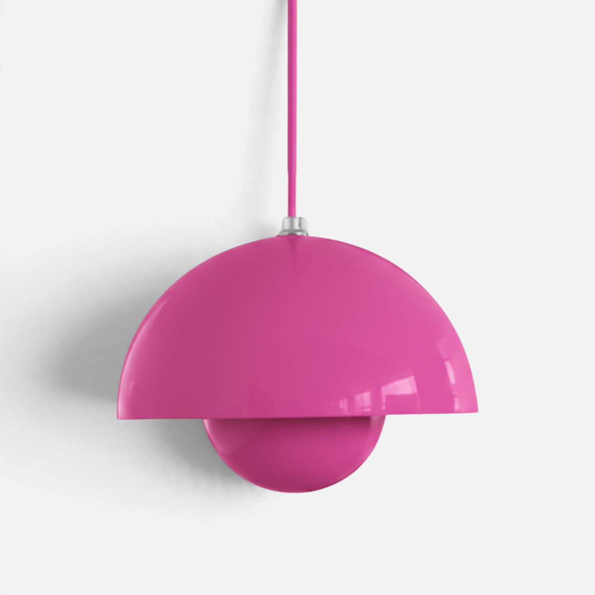 Elvora Pendant Light | Glossy Mirror Dome Space Age Design