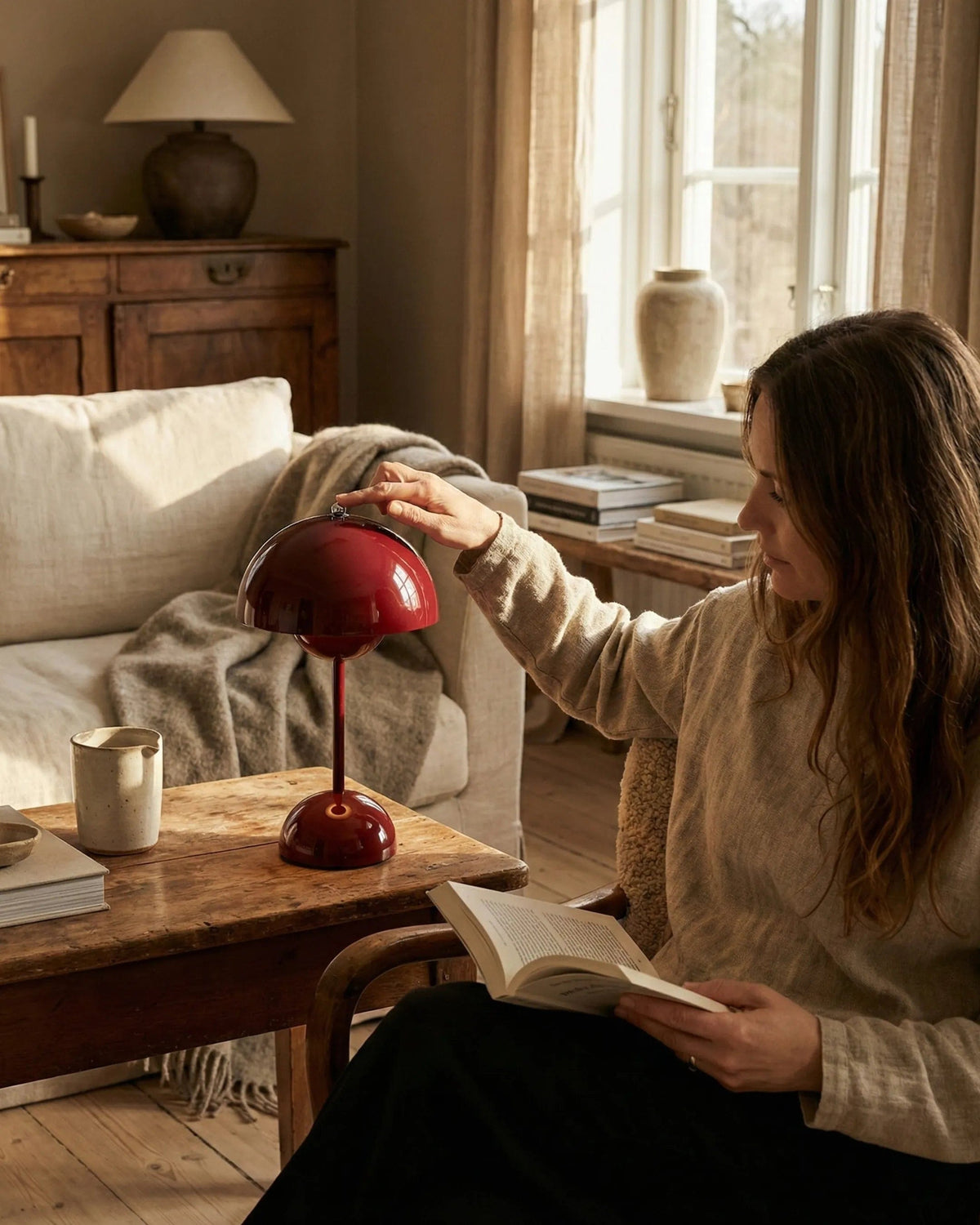 Elvora Table Light | Cordless Mushroom Touch Design