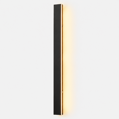Elvora Wall Light | Linear LED Outdoor Design
