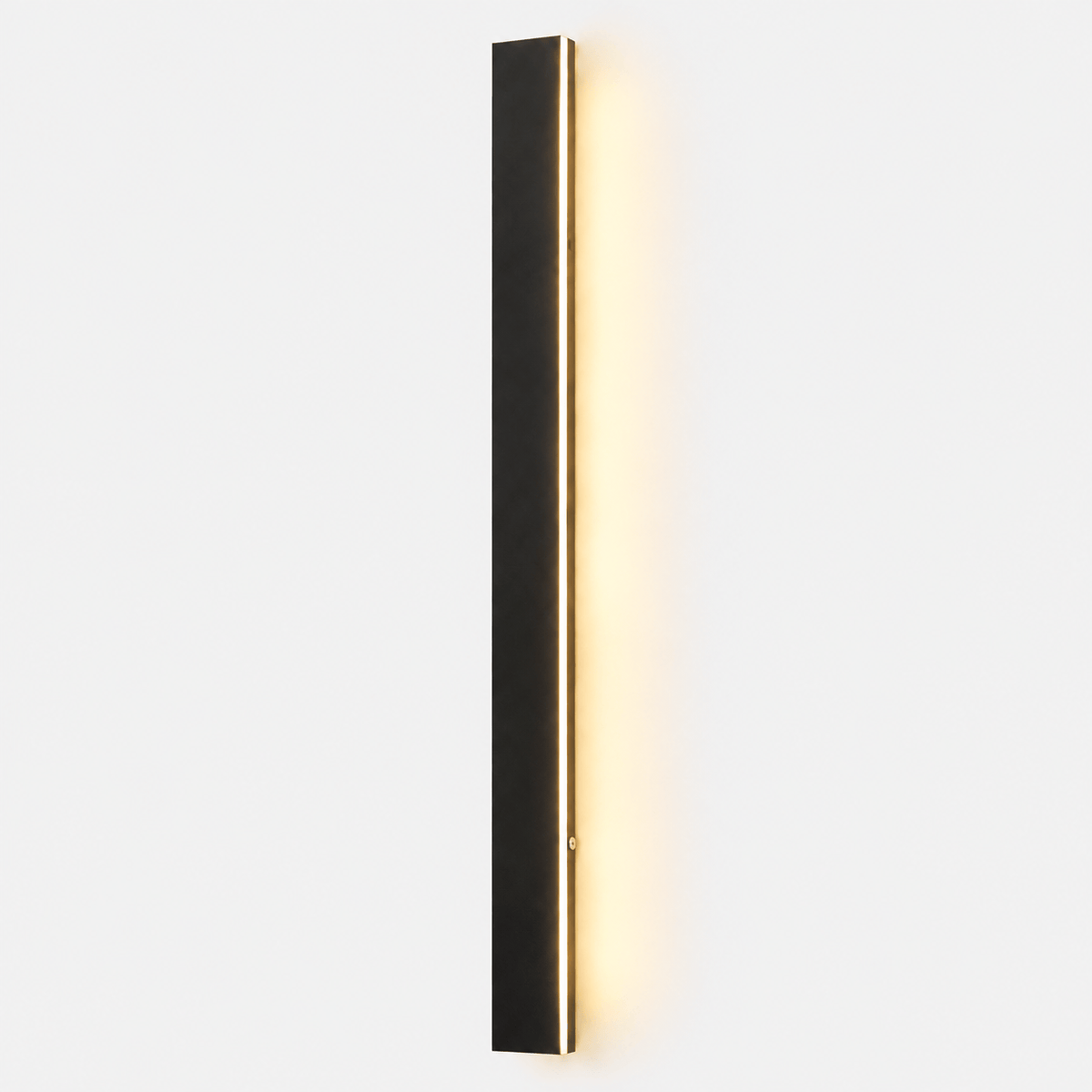 Elvora Wall Light | Linear LED Outdoor Design