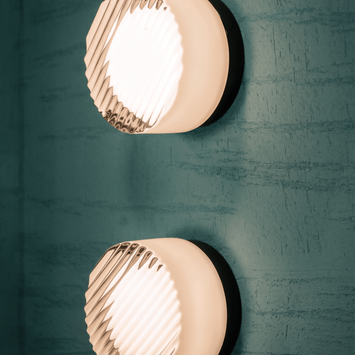 Elvora Wall Light | Round Glass Dome Design