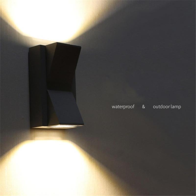 Wall Light | Geometric Metal Outdoor Design