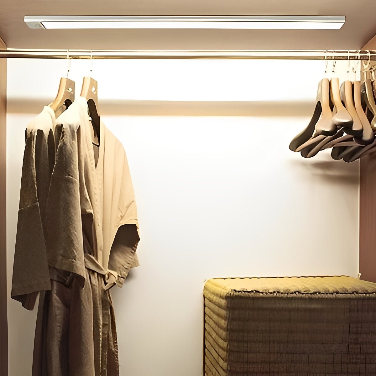 Cabinet Light | Motion Sensor LED Bar Design