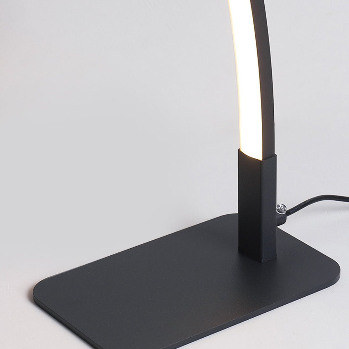 Table Light | Curved Arc LED Design