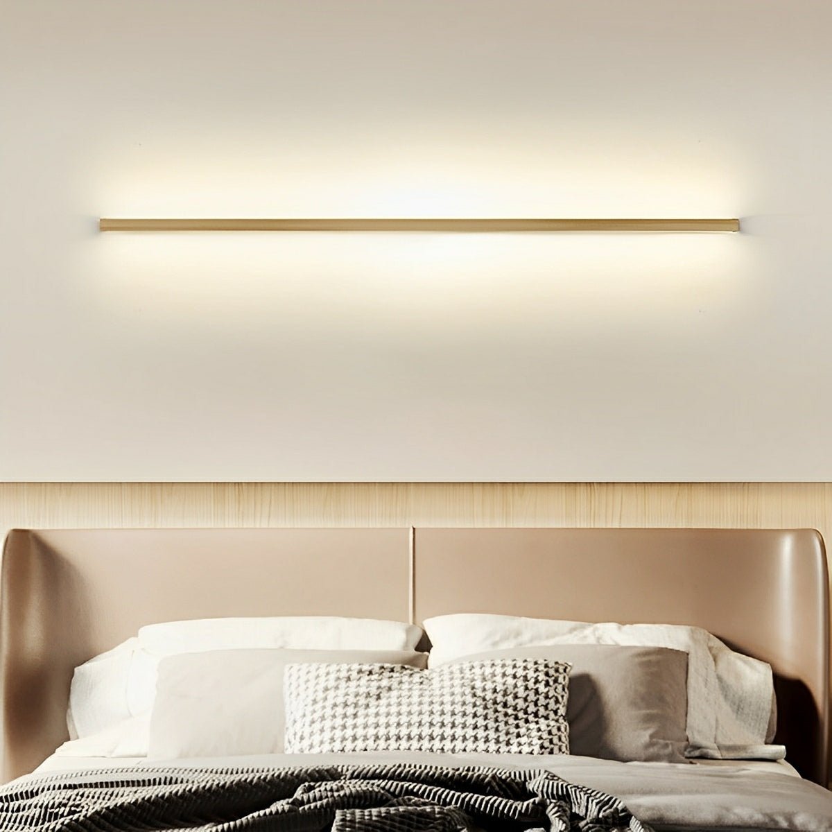 Wall Light | Wooden Linear Strip Design